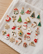 Lot de 20 pendentifs de Noël en alliage doré et émail — charms assortis DIY pour bijoux et porte-clés