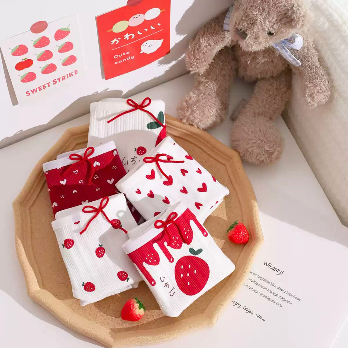 Culotte en coton – style japonais mignon « Noël / Fraise », motif adorable, confort, douceur et charme « kawaii / japonais ».