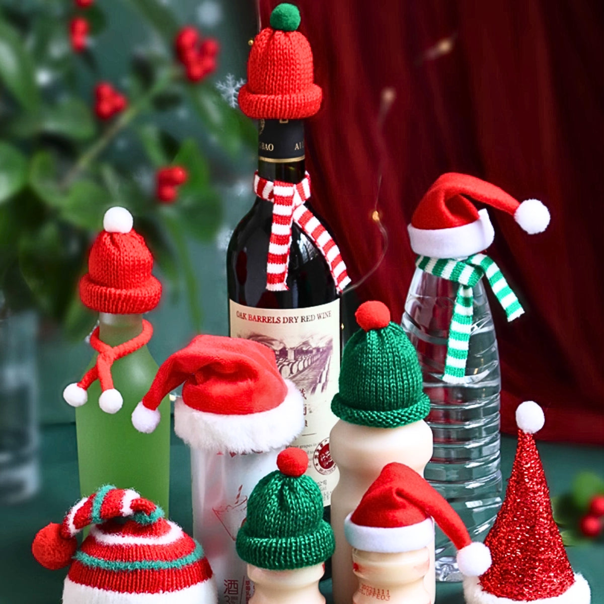 Décorations de Noël DIY🎅 – mini chapeaux / bonnets en tissu ou tricot à fixer sur bouteilles, sucettes, pommes, boissons festives